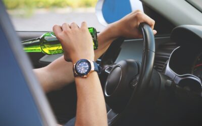 Co grozi za jazdę pod wpływem alkoholu? Jakie są konsekwencje prawne?